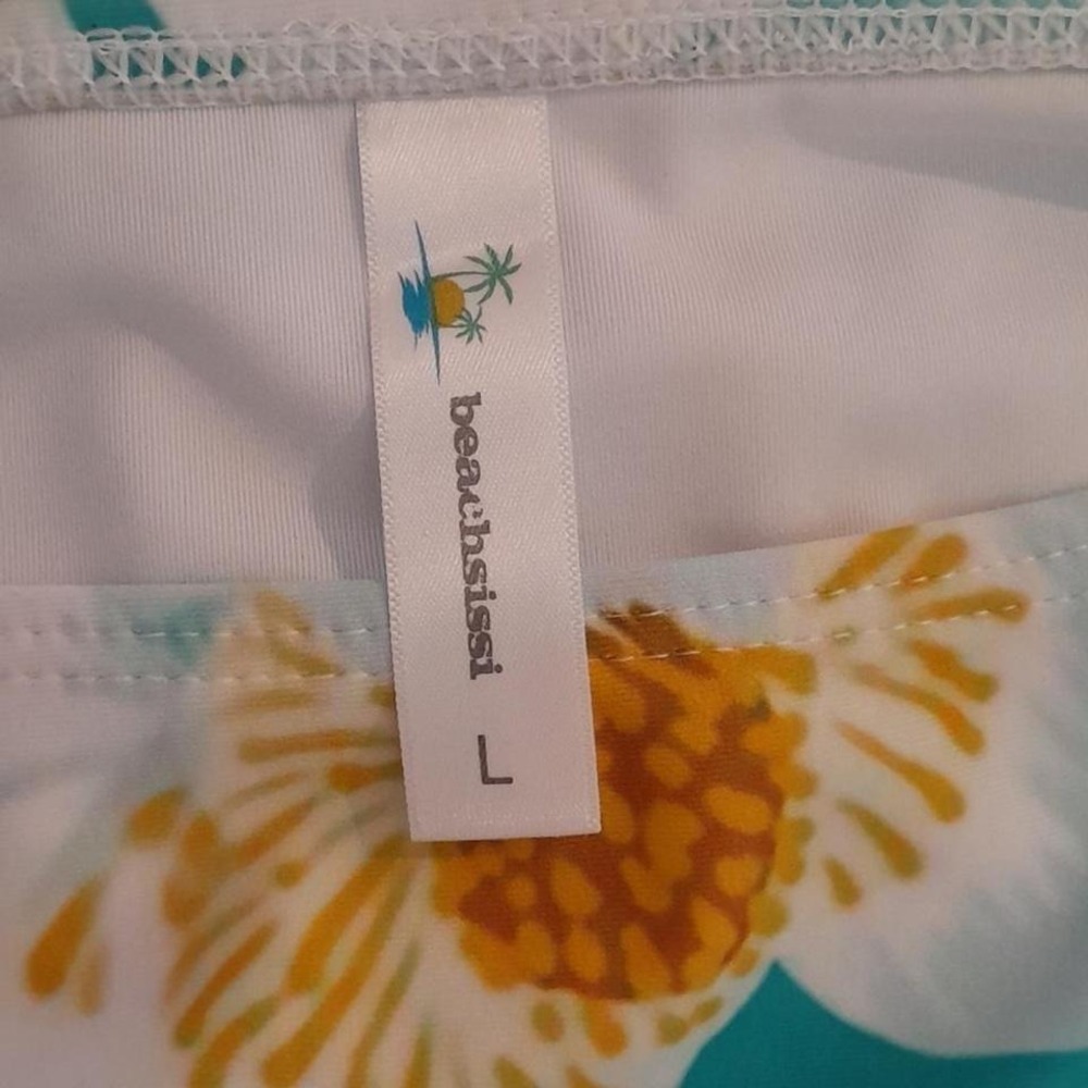 Beachsissi Bikini Set Striped Tank Top Floral Bottoms Size M - Picture 3 of 8